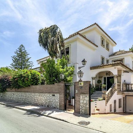 Villa Casakhan, Beautiful Luxury Villa, Марбелья Екстер'єр фото