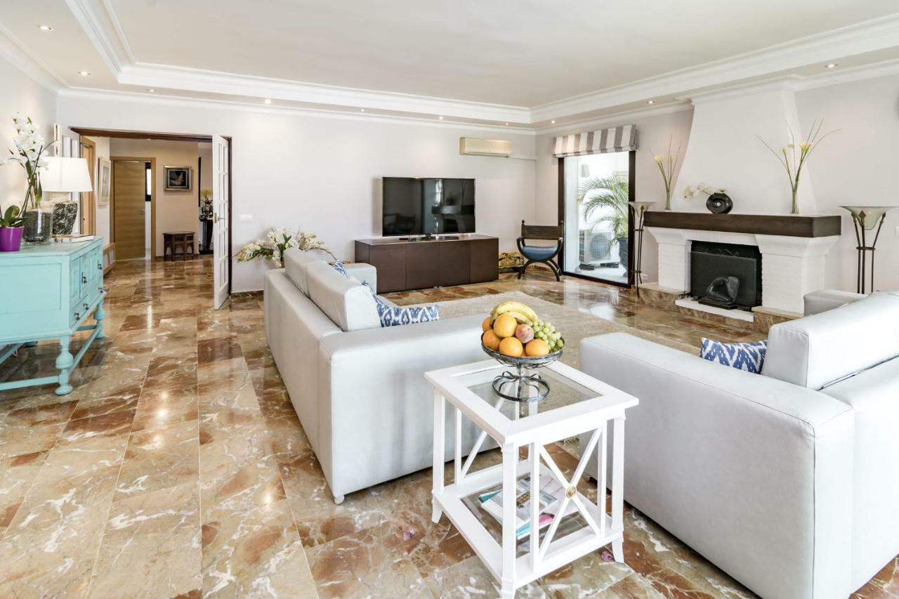 Villa Casakhan, Beautiful Luxury Villa, Марбелья Екстер'єр фото