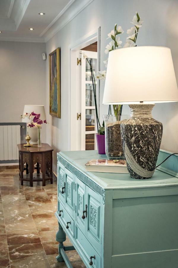 Villa Casakhan, Beautiful Luxury Villa, Марбелья Екстер'єр фото