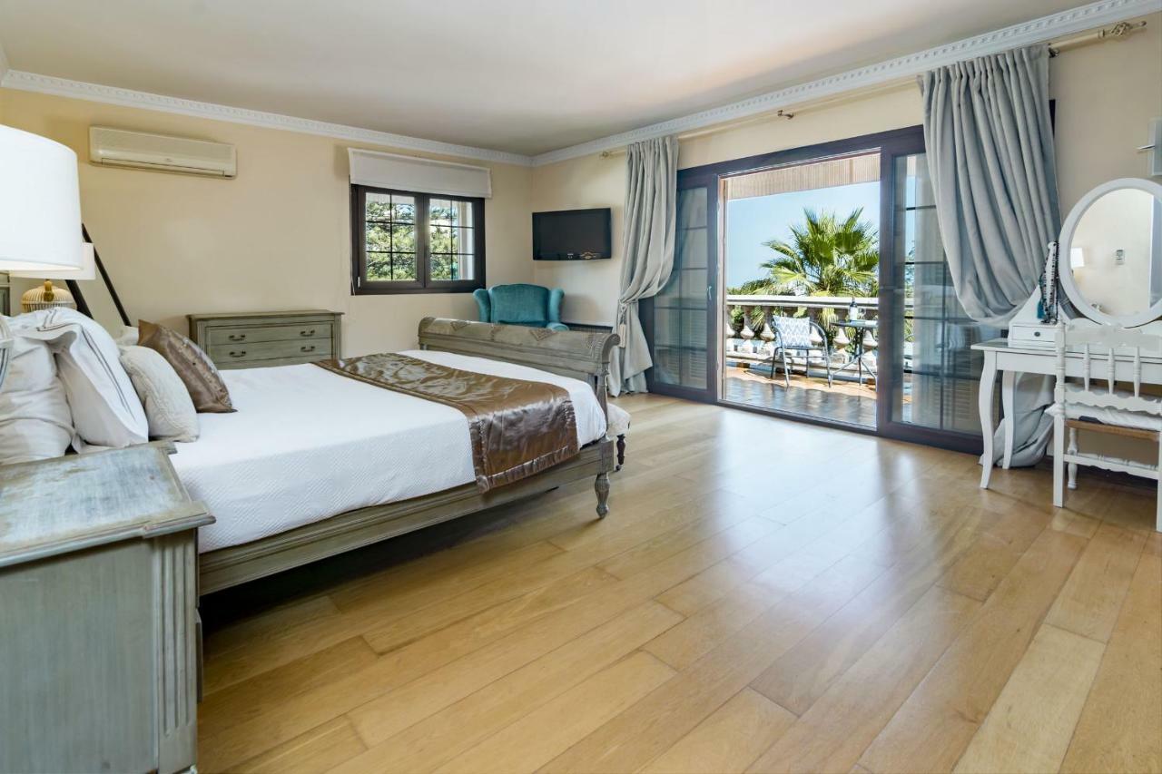 Villa Casakhan, Beautiful Luxury Villa, Марбелья Екстер'єр фото