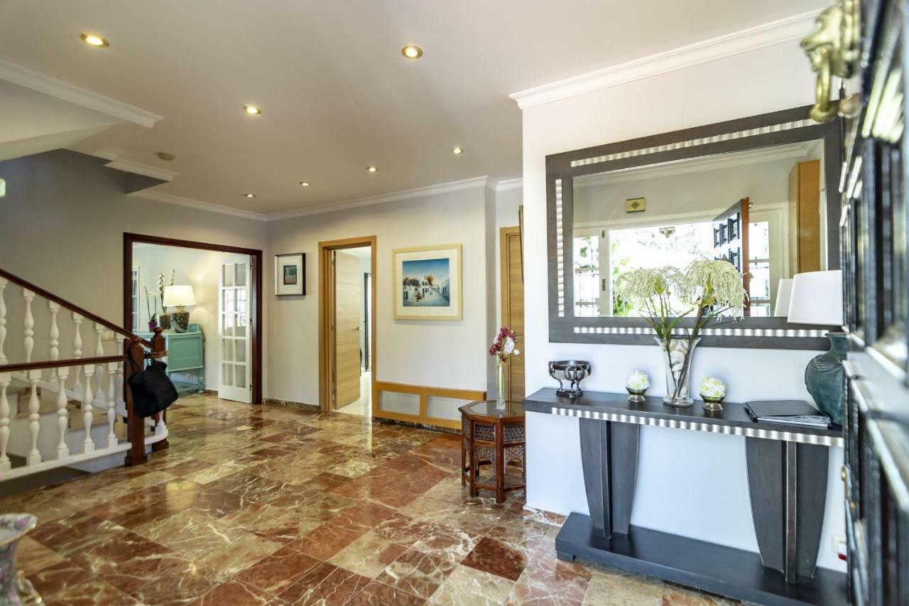 Villa Casakhan, Beautiful Luxury Villa, Марбелья Екстер'єр фото